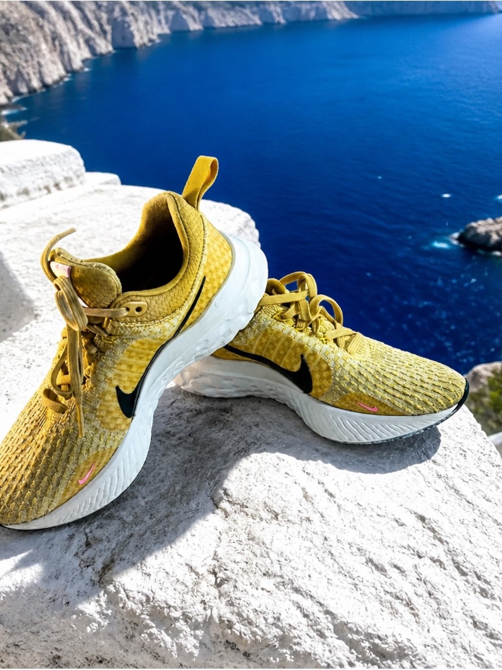 Nike Yellow and Black Women's Athletic Running Shoes